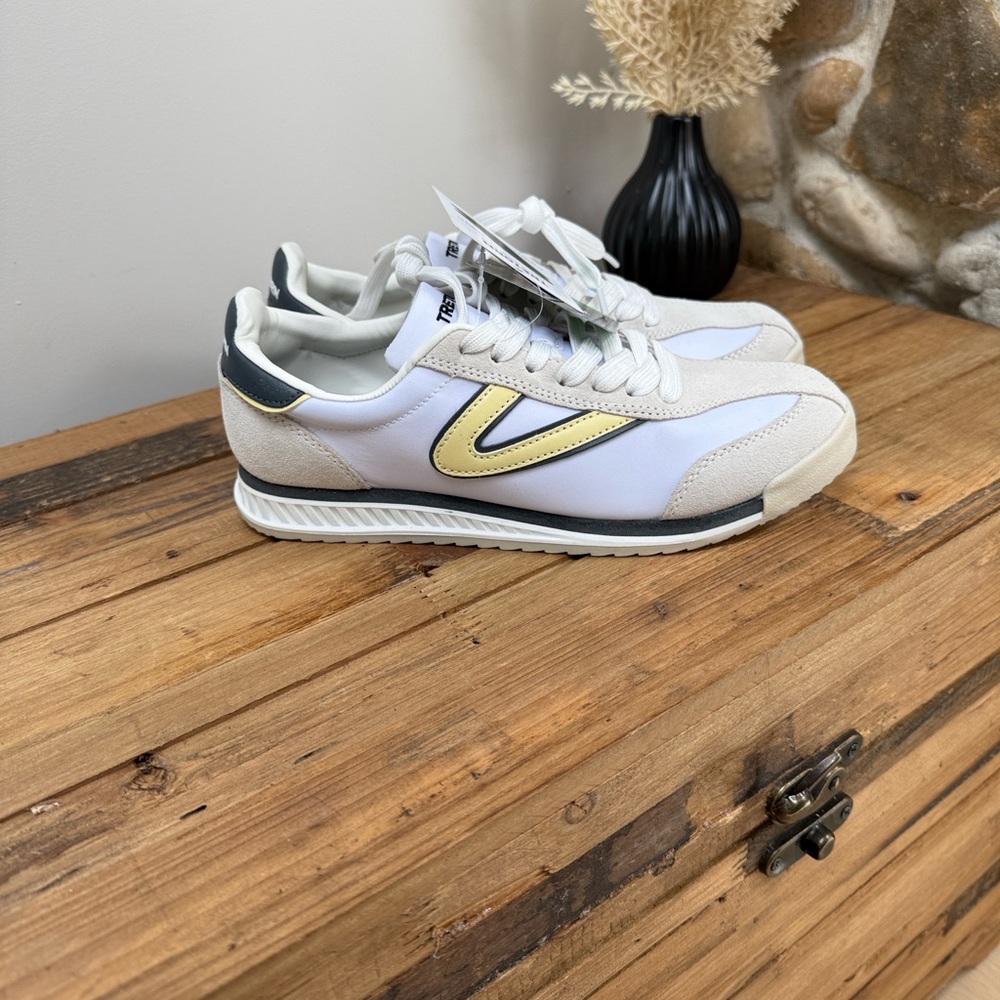 👟 NWT! Tretorn Christine Elite Ortholite Sneakers - Picture 3 of 12